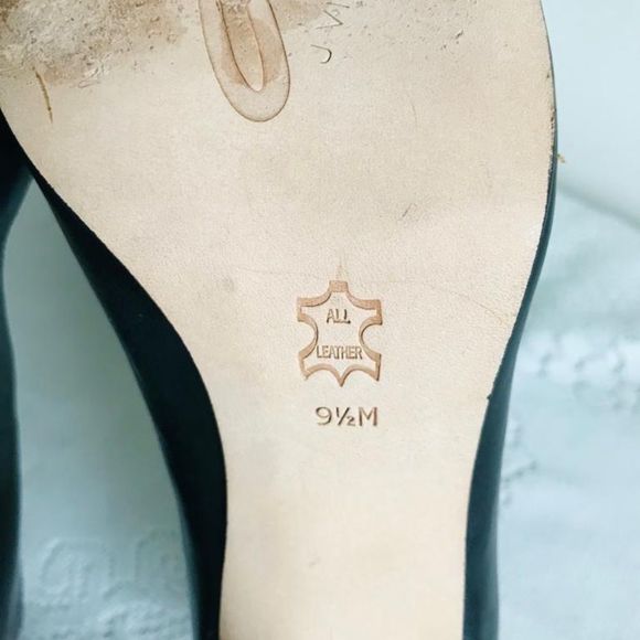 EUC J.V size 9.5 all leather elegant pointed heels 👠 - Picture 3 of 9